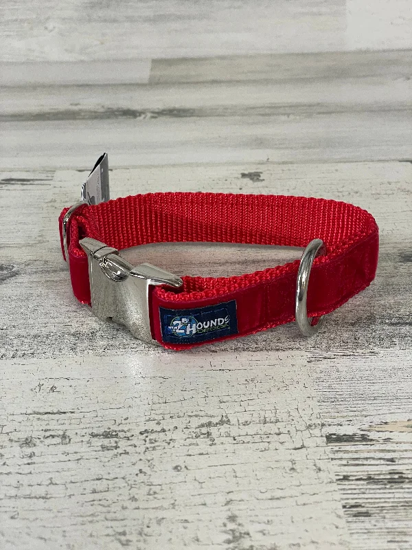  . **Pet comb to remove loose hair**Red Velvet Dog Collar, Medium