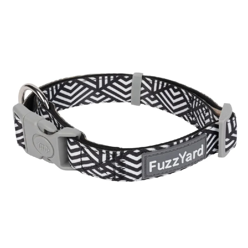 - Pregnant cat delivery room warming boxFuzzYard Fitzroy Dog Collar