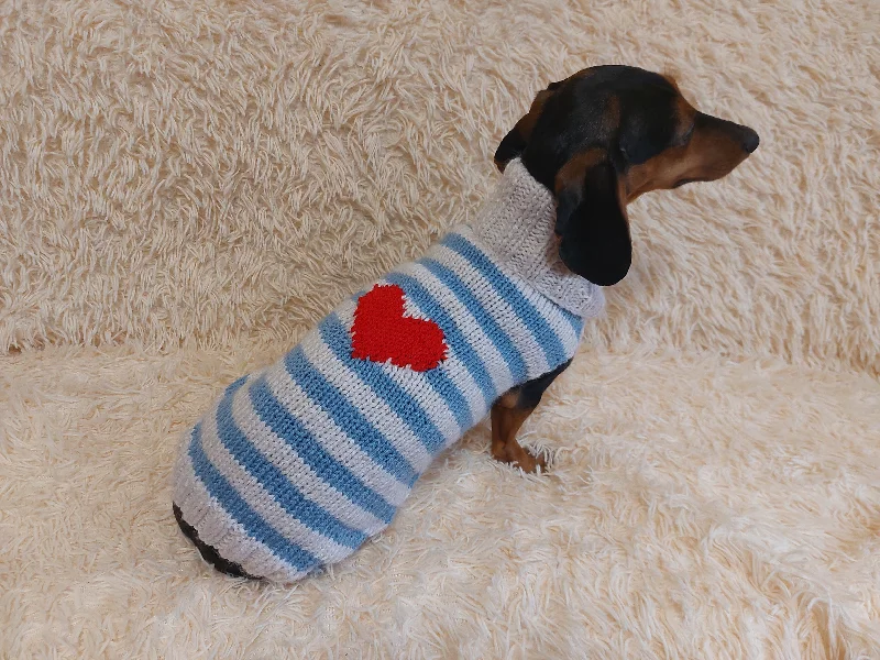 XX brand pet fashionSweater with hearts, wool sweatshirt for dog, hoodie for dachshund with heart