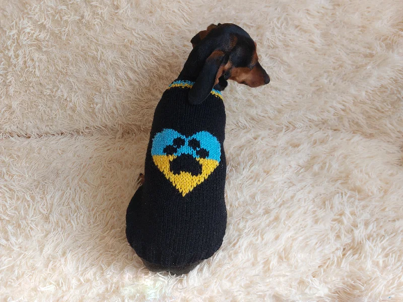 Combined with specific occasions:Clothes for a dachshund or small dog knitted winter wool warm jumper with a pattern